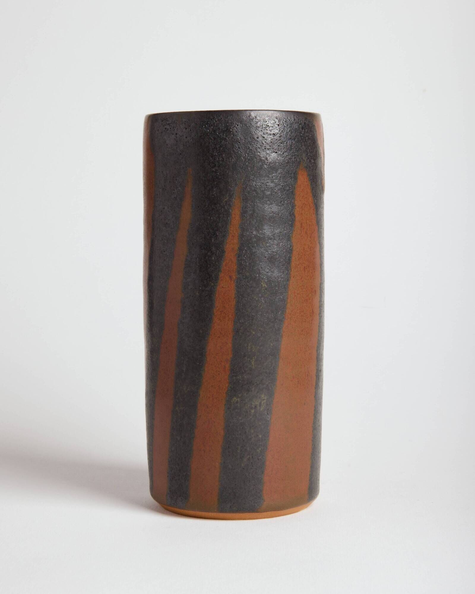 Ceramic vase by Morino Hiroaki Taimei.