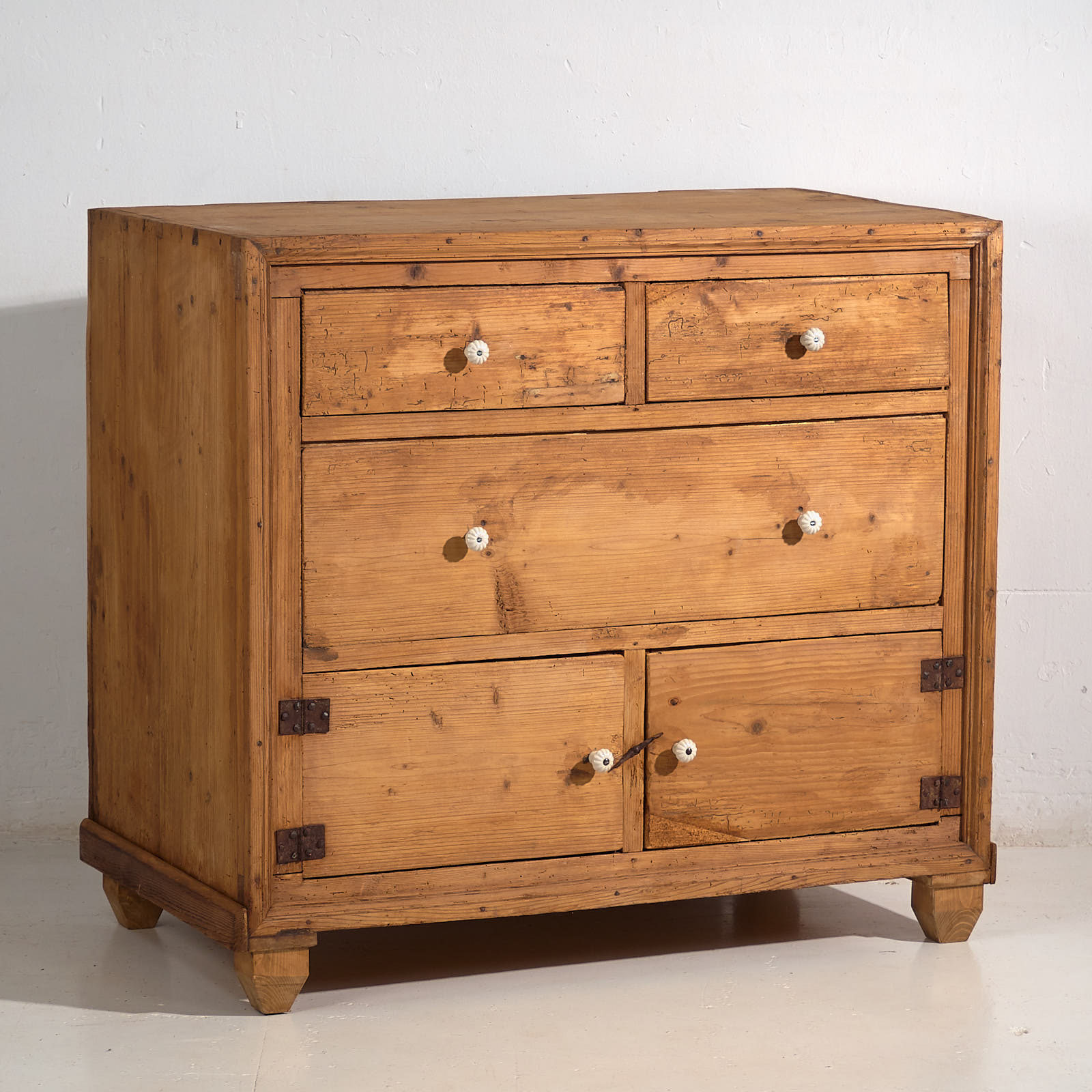 Antique Provençal chest of drawers (c.1920) #31