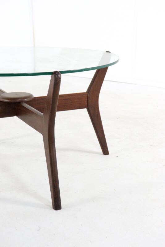 Round glass coffee table 'Summerseat'