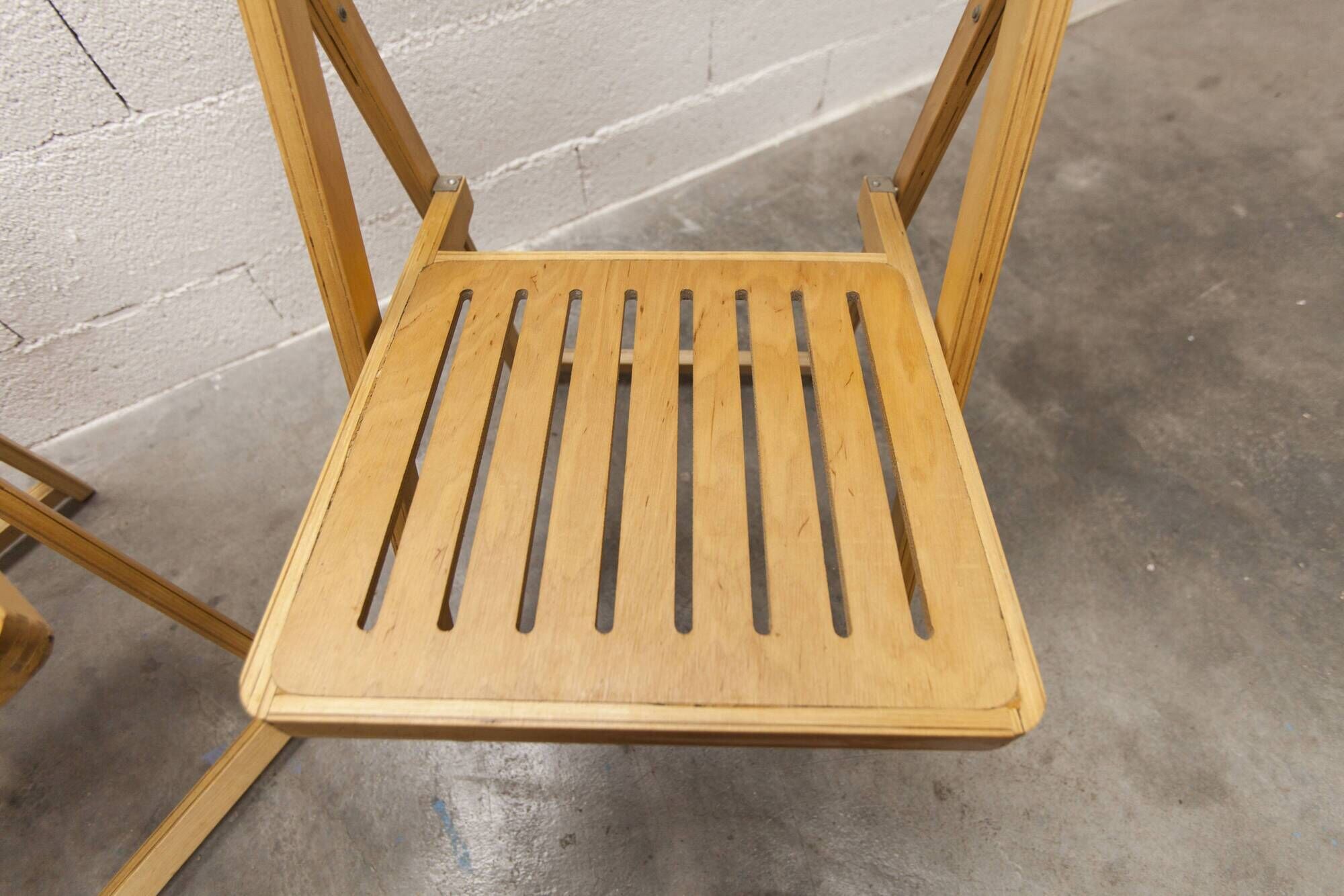 Paire de chaises pliantes Ikea 1970 couleur miel