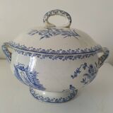 Antique FF Pexonnes soup tureen – “Birds” model