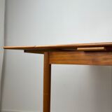 Scandinavian table