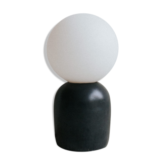 Lampe à poser Fat Dédée noir Zuri objets