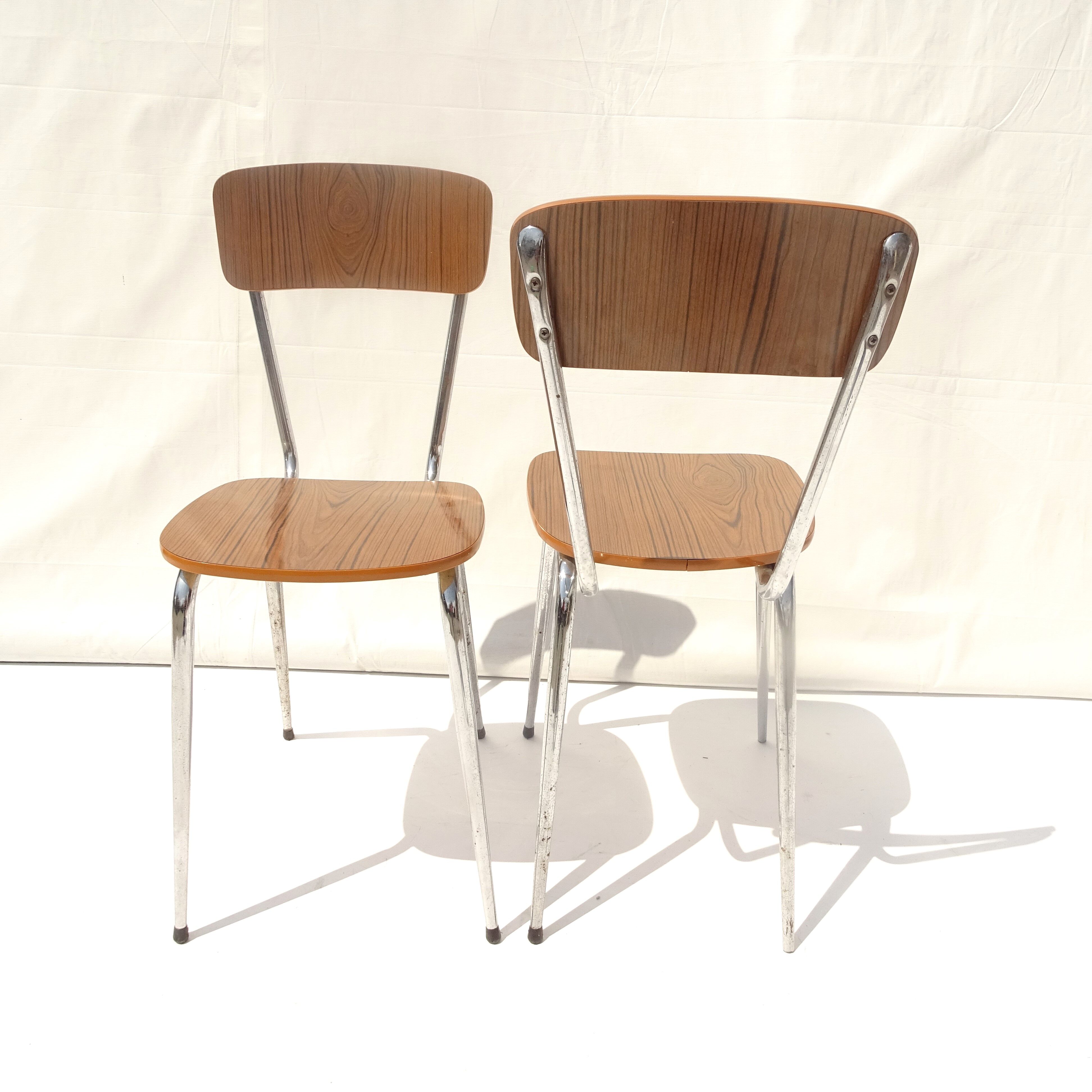 Lot  de 3 chaises  formica couleur  bois