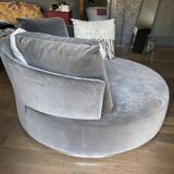 Maxalto round sofa