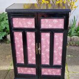 Asian-style cabinet