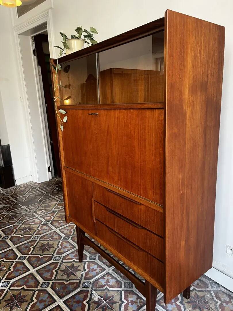 Danish secretaire