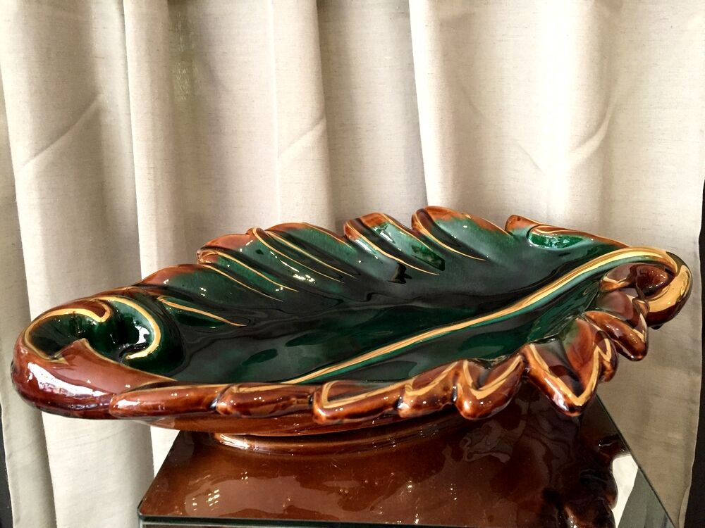 Coupe a fruits en forme de feuille vintage signe rb