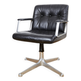 Oswaldo Borsani swivel Chair P125 for Tecno Milano