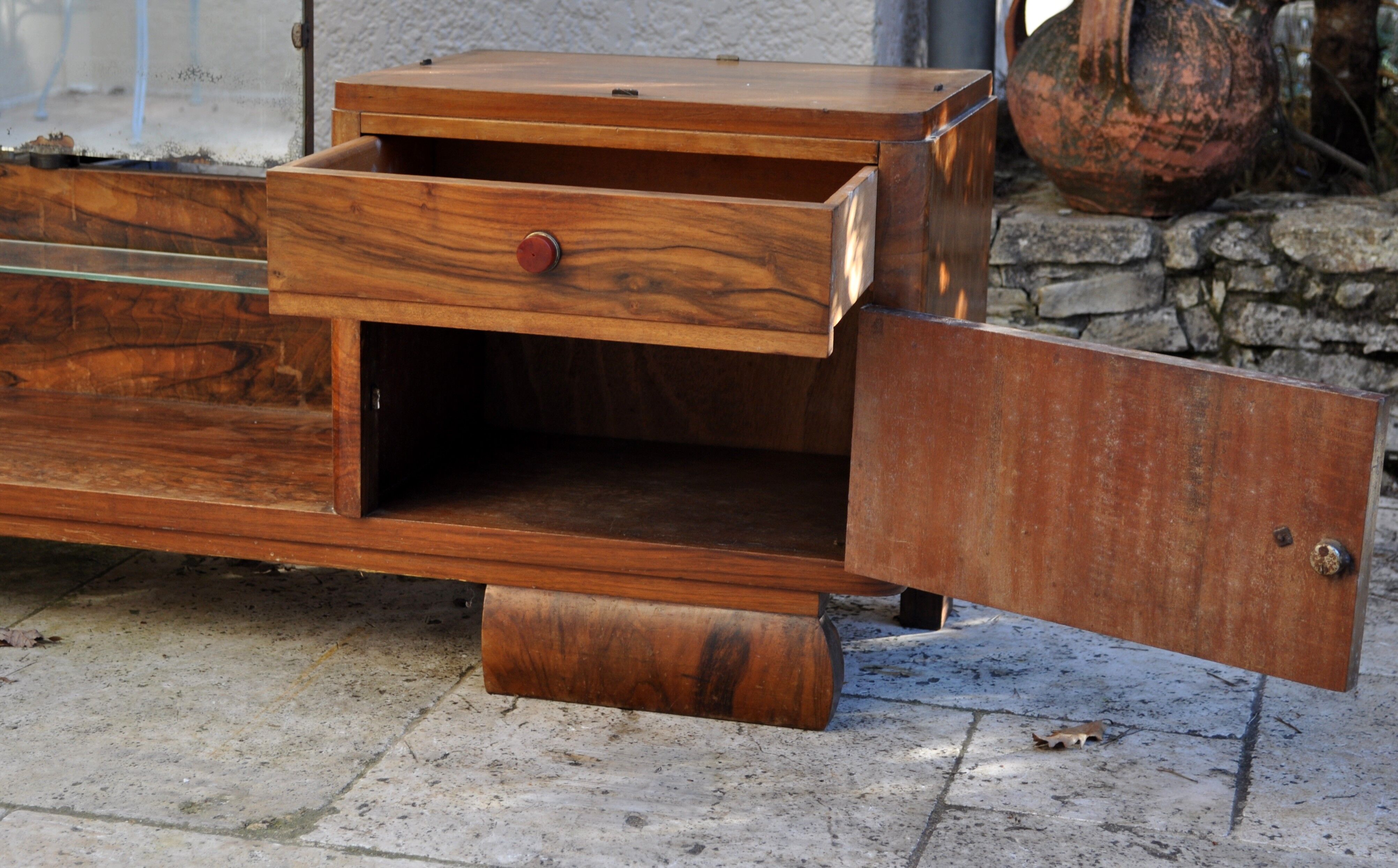 Art Deco dressing table