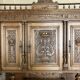 Buffet sculpté dans le style Henri II