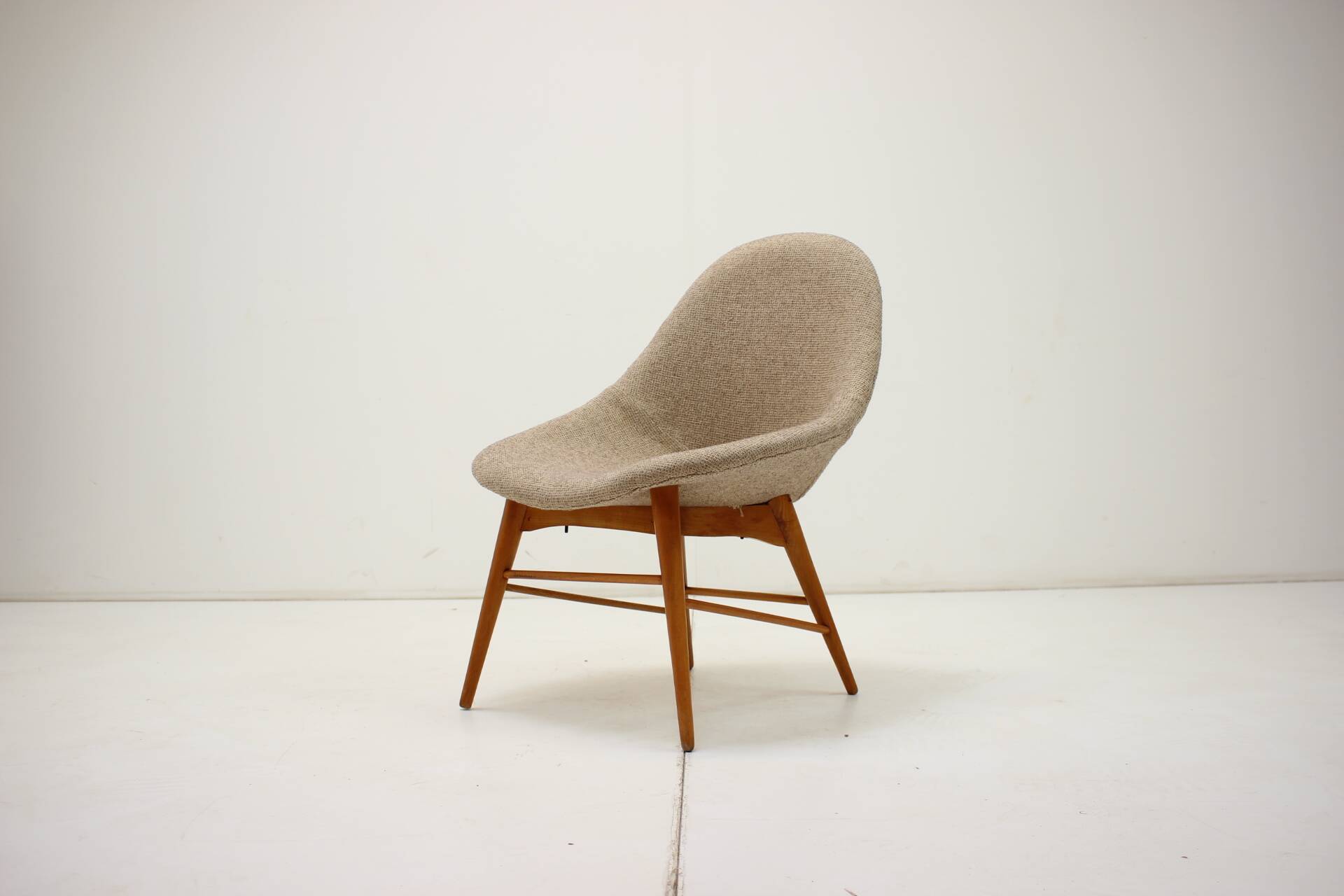 1960s Miroslav Navratil Shell Lounge Chair, Czechoslovakia