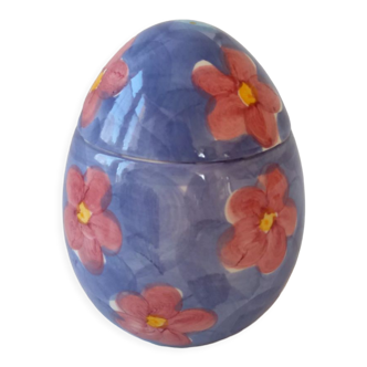 Boîte œuf Pâques peinte à la main en céramique violet et fleurs