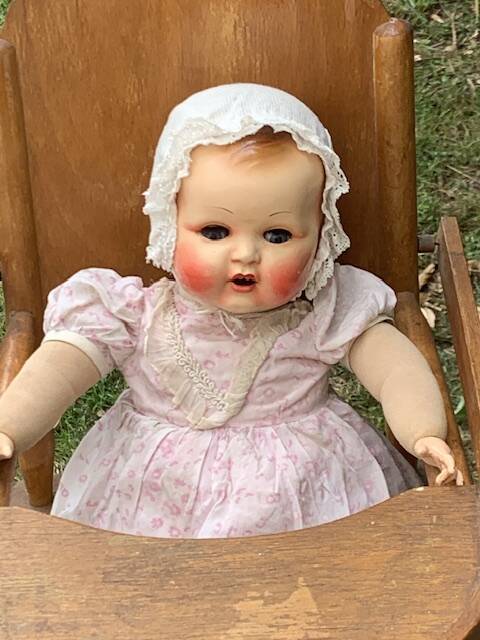 Poupon, collectible doll, Raynal, circa 1948, old and collector's