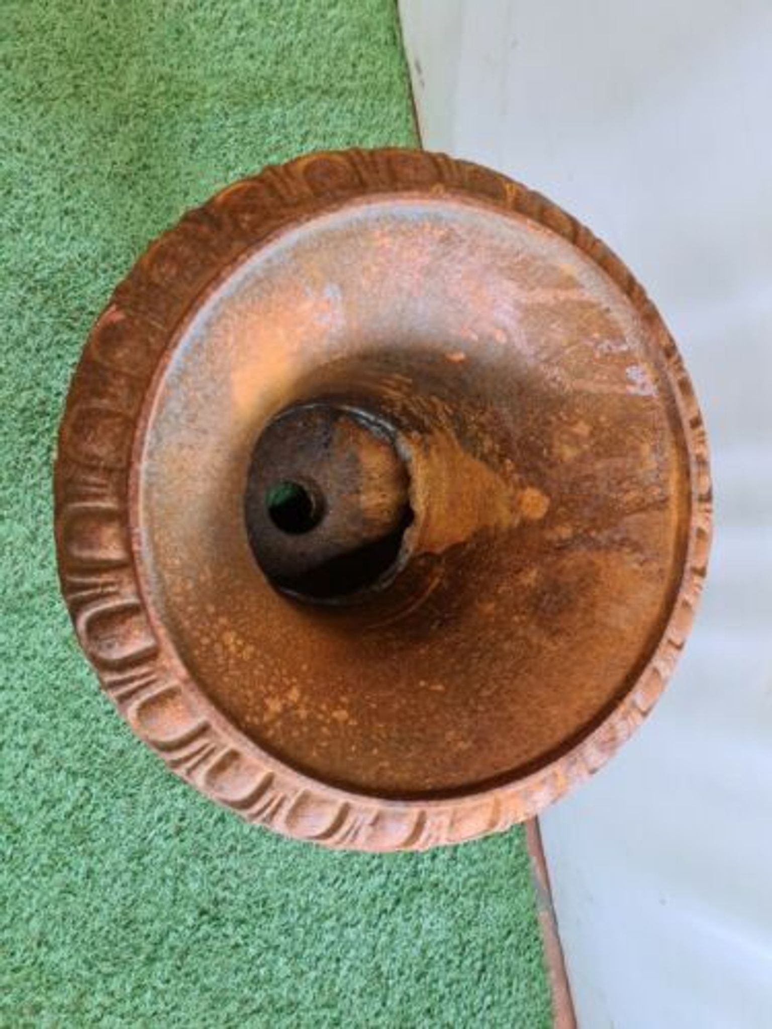 vase médicis en fonte