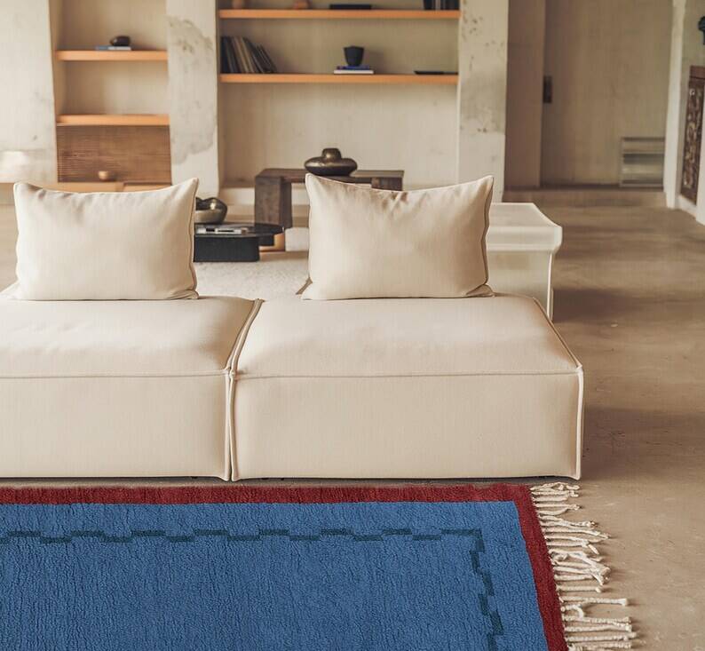 Slate blue and oxblood wool rug, 150/250cm