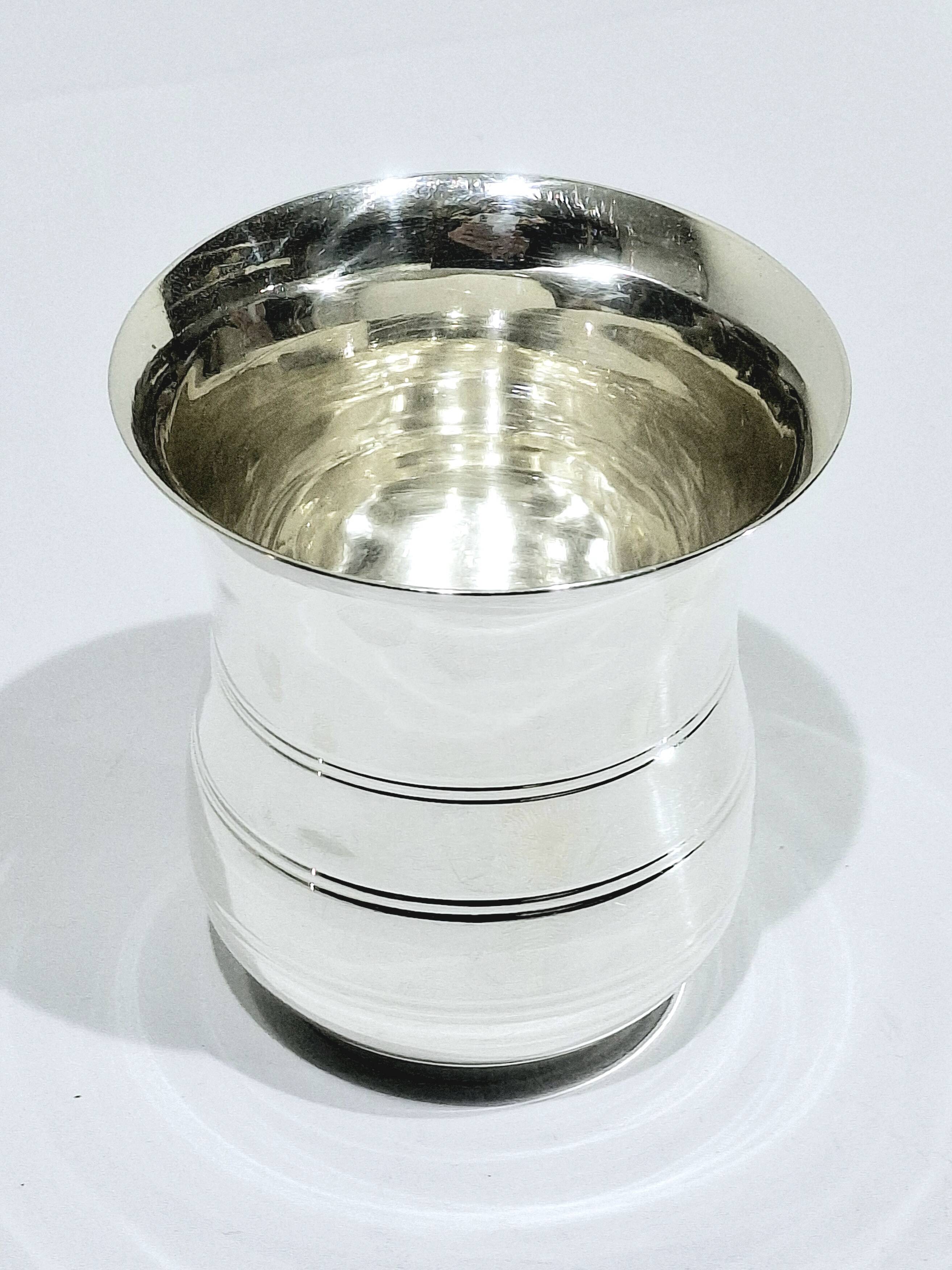 Timbale En Argent 1940