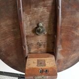 Pedestal table