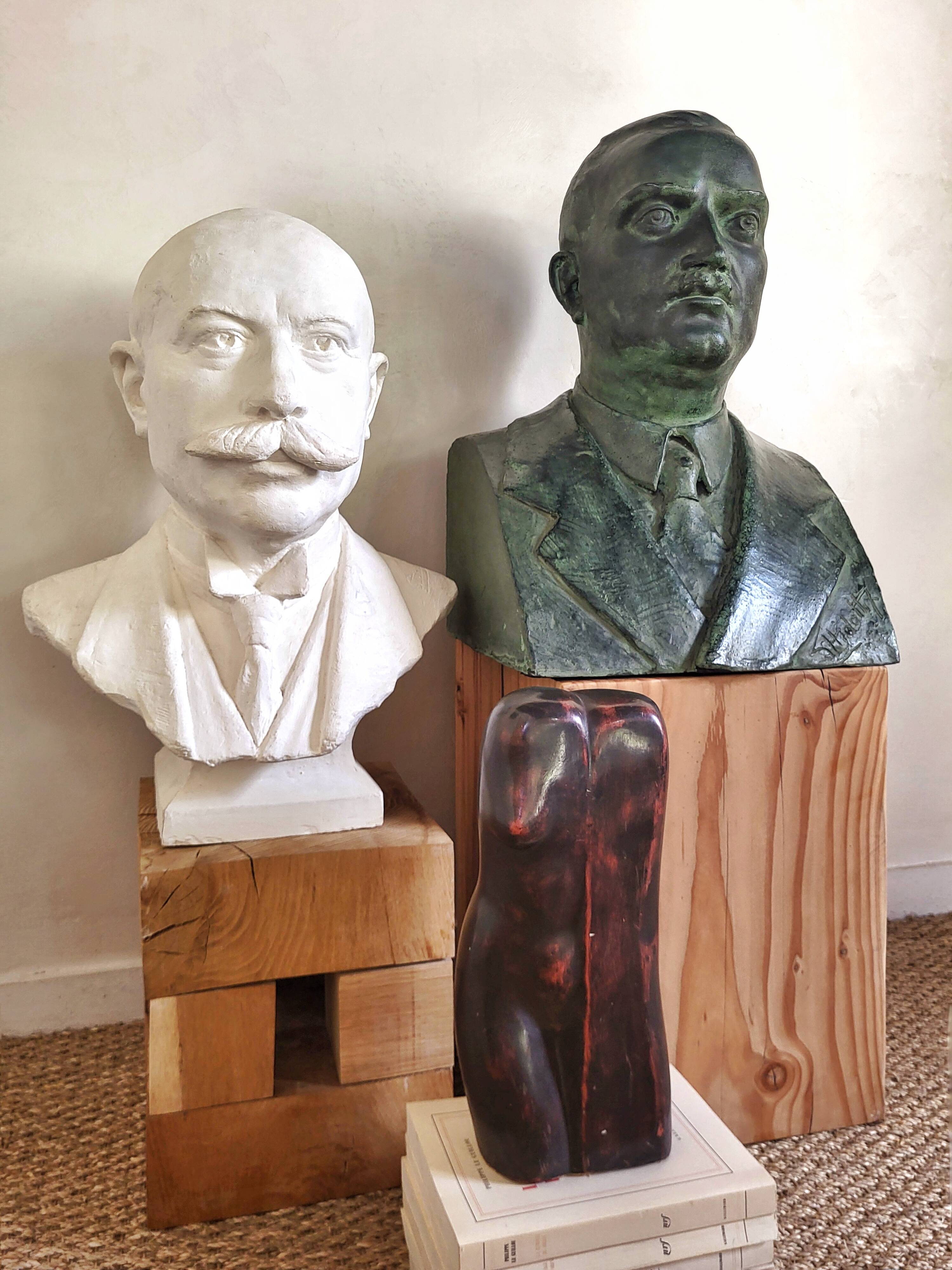 Sculpture semi-abstraite