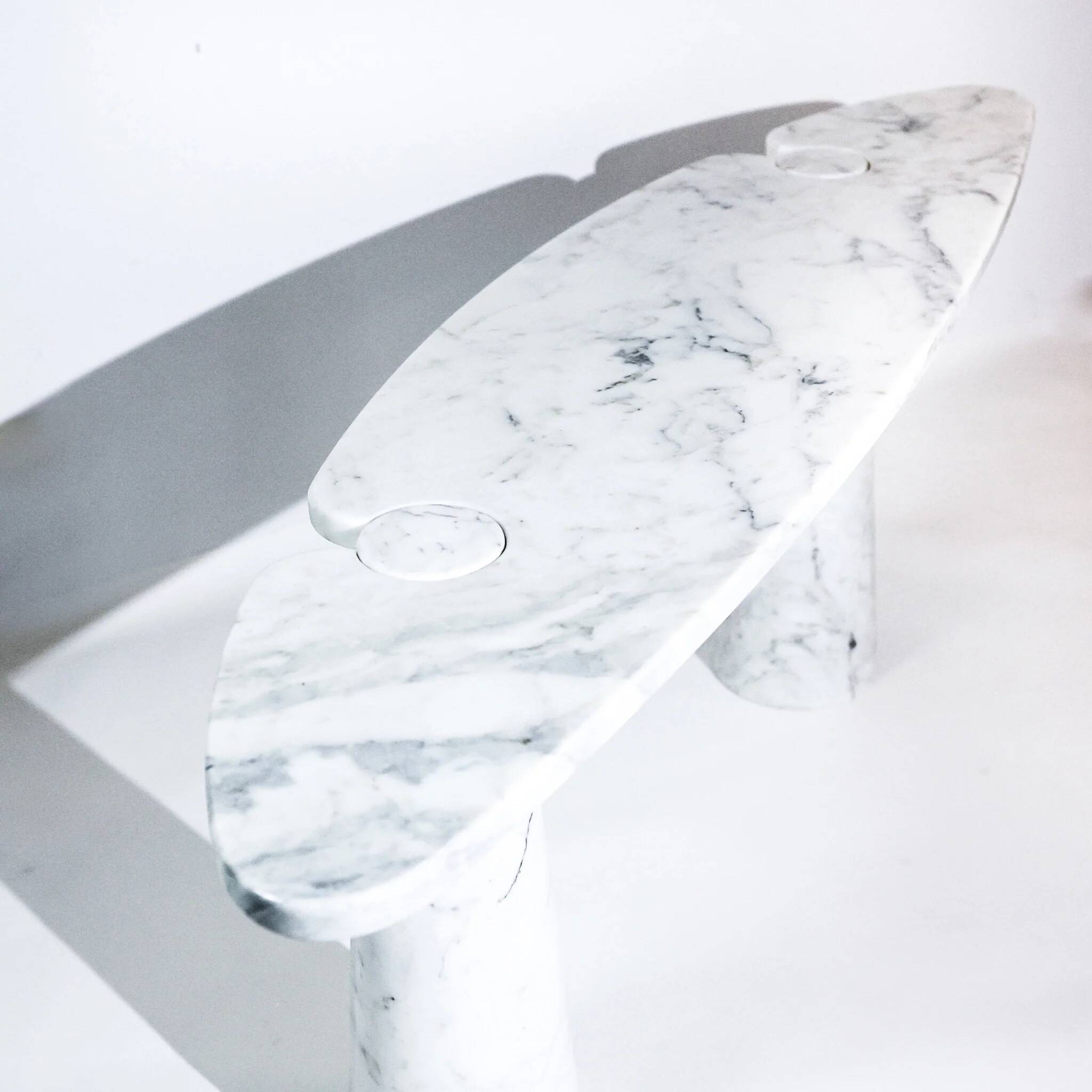 Vintage Eros console by Angelo Mangiarotti for Skipper (1970s) – white Carrara marble
