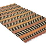 Kilim vintage d’Usak, 243 x 144 cm, laine 100 %, tissé à la main – années 1