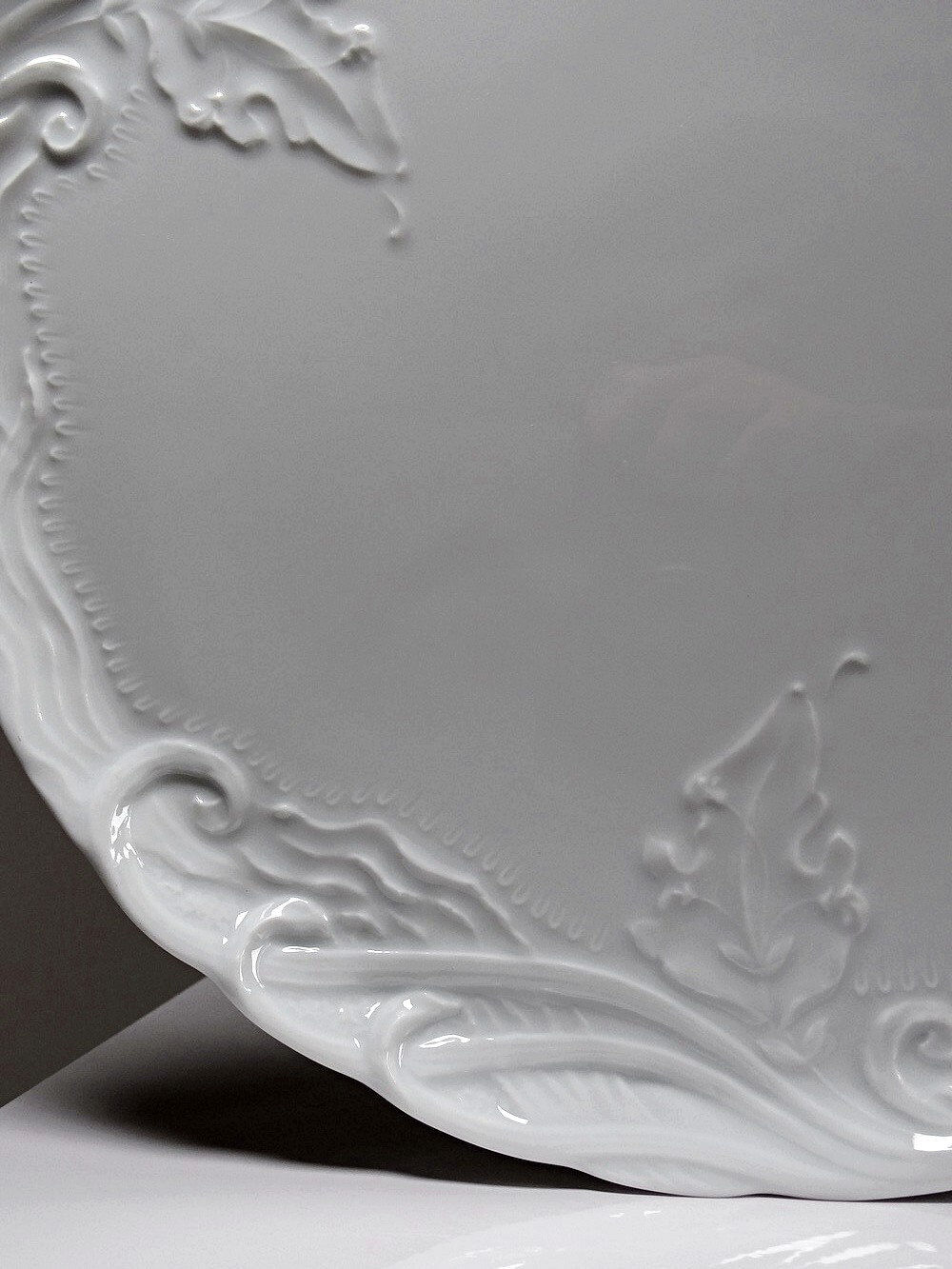 Vintage/antique large pie dish fine white Limoges porcelain.
