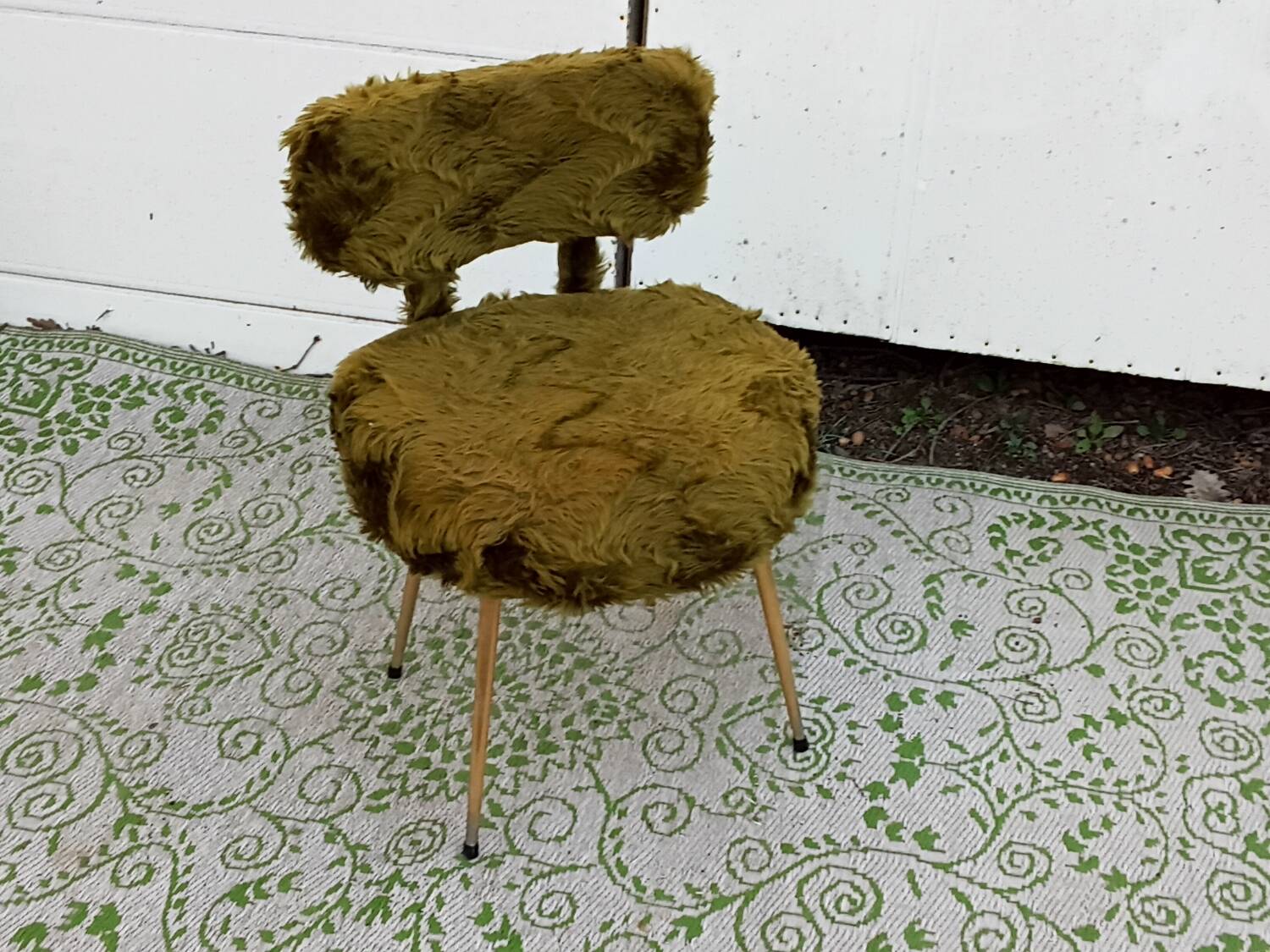 Moumoute chair