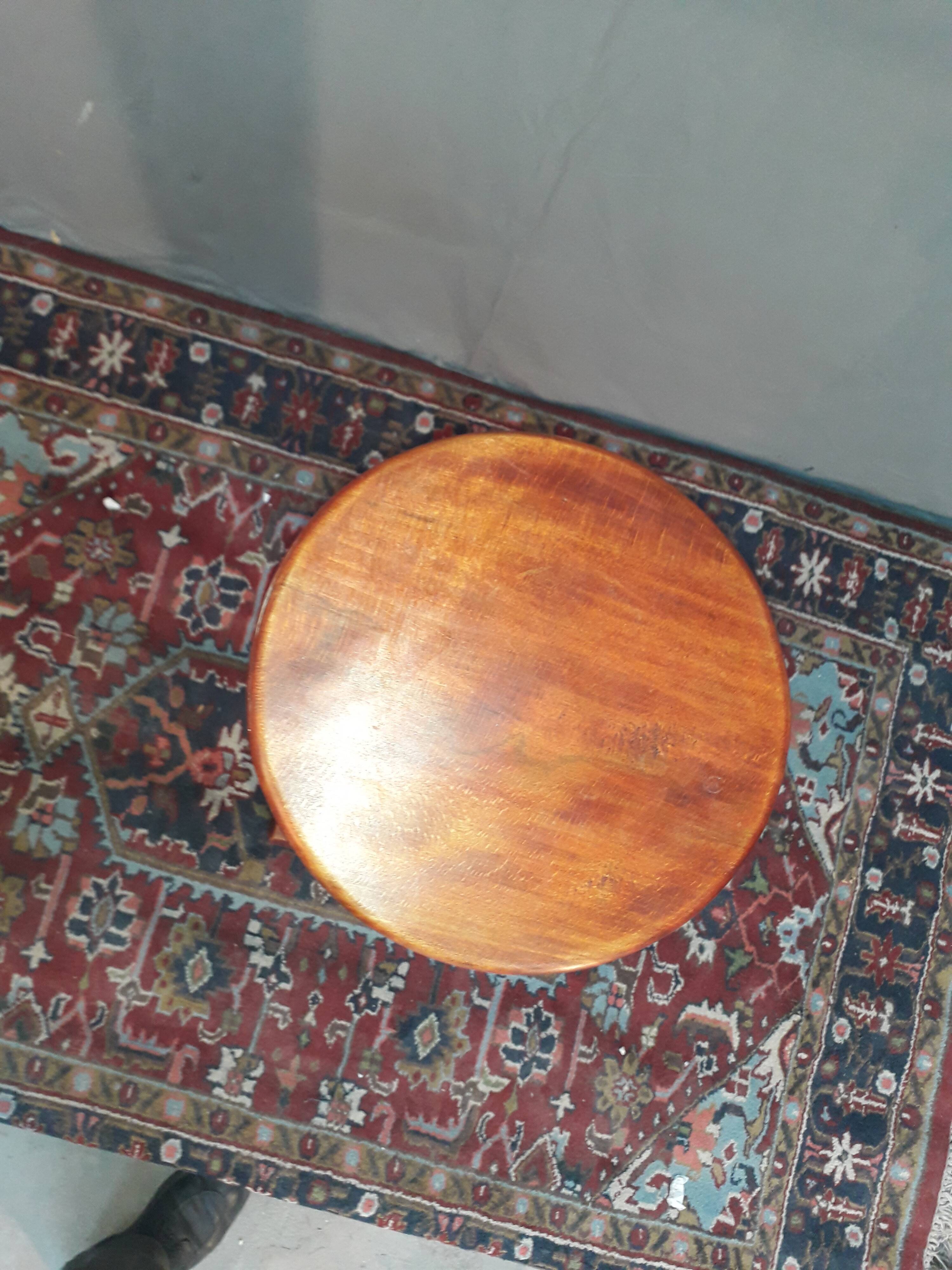 Solid wooden selette