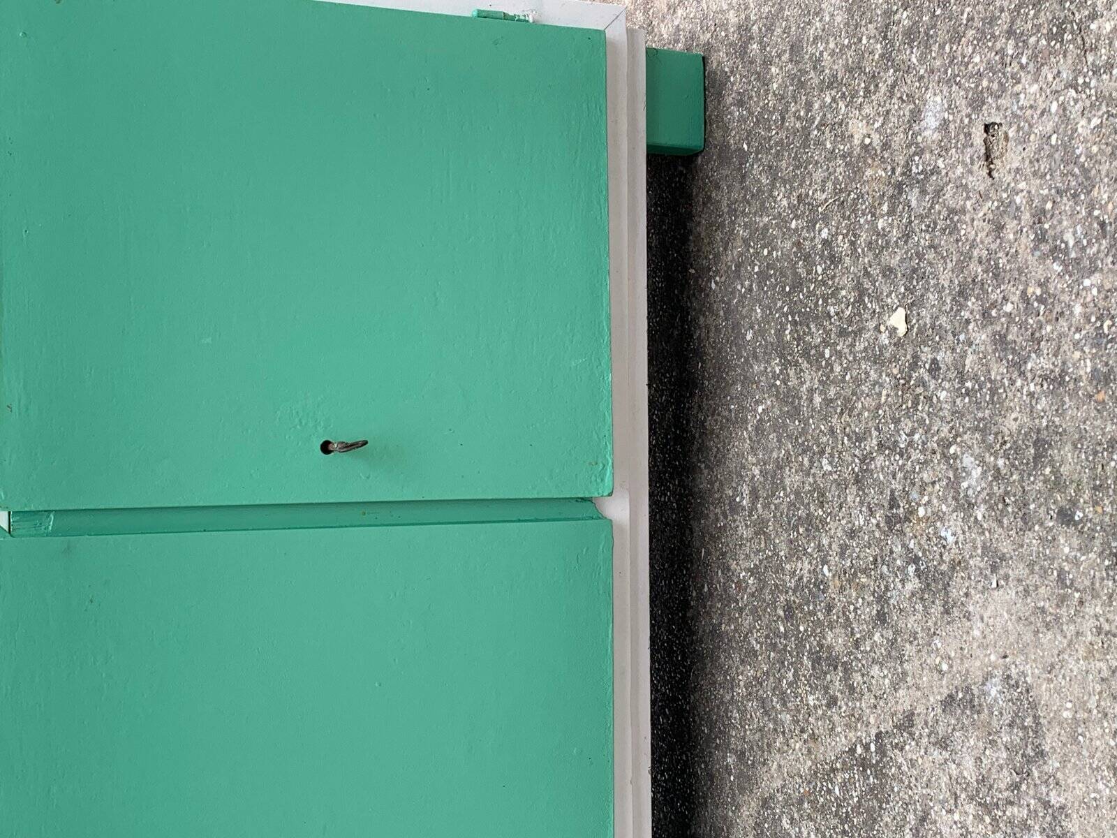 Vintage painted wardrobe in white and green wood, 1950s, original lock.