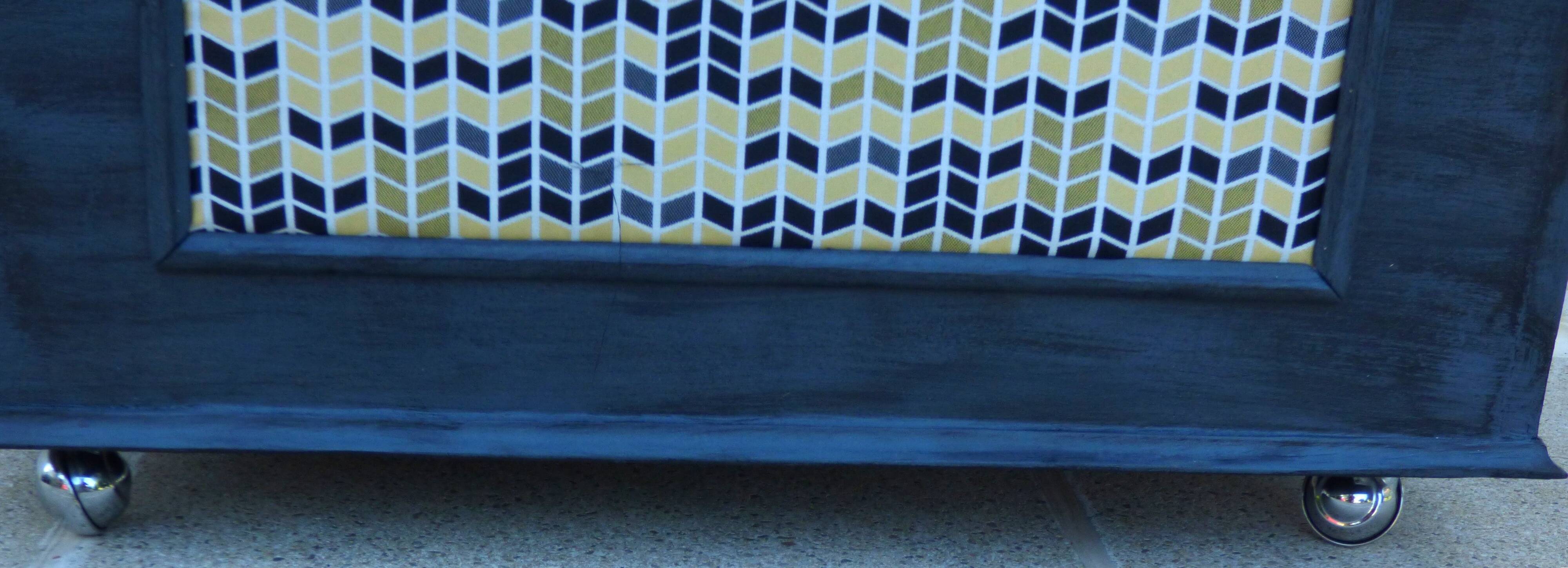 Wooden storage chest or bed end with padded top - Totally real