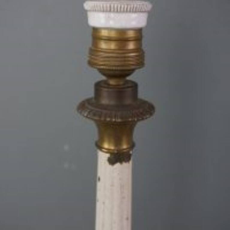 Lampe à colonne antique