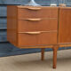 Enfilade en teck par McIntosh