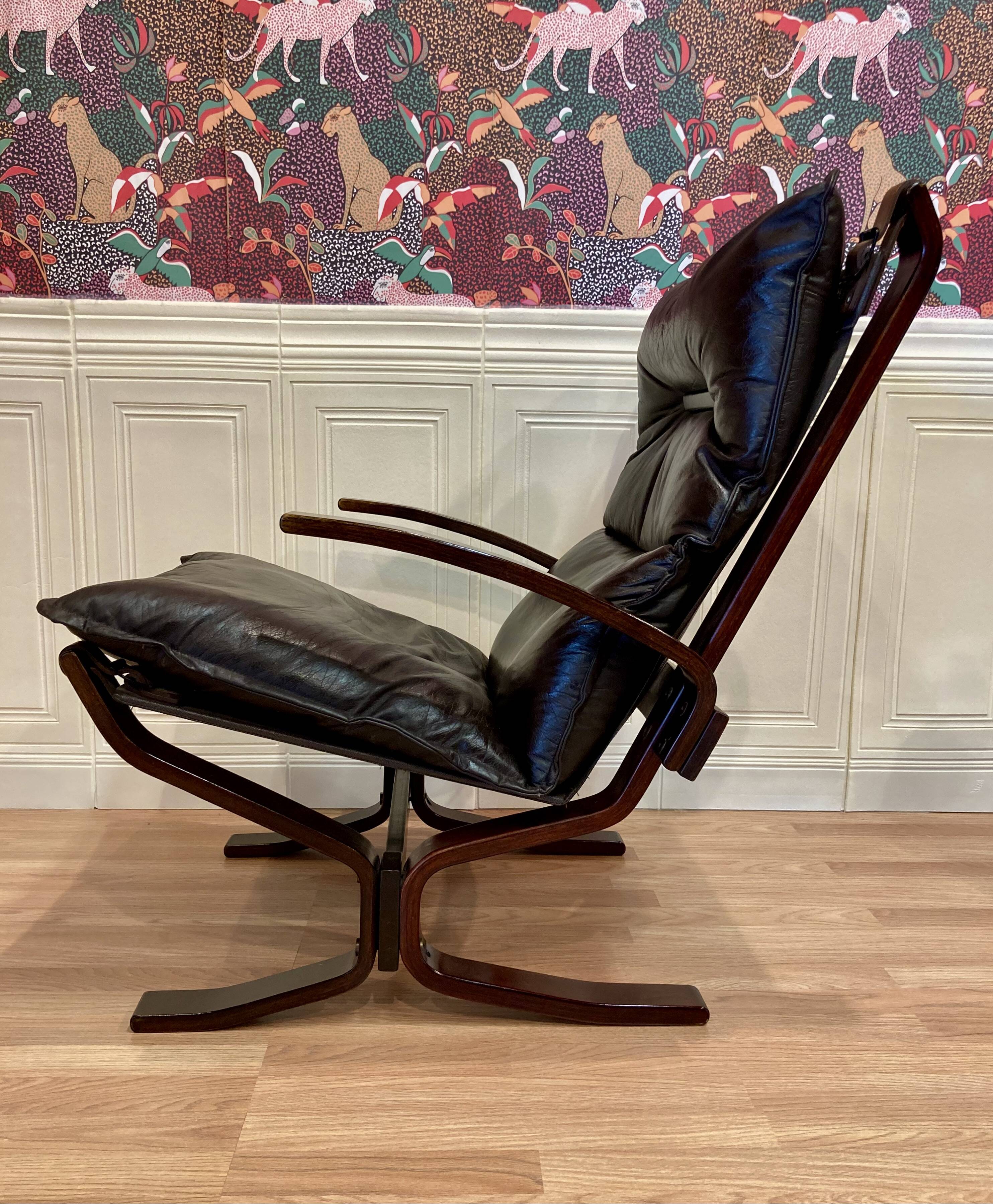 Duo de fauteuils cuir "design scandinave" 1950 "Ingmar Relling".