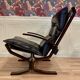 Duo de fauteuils cuir "design scandinave" 1950 "Ingmar Relling".