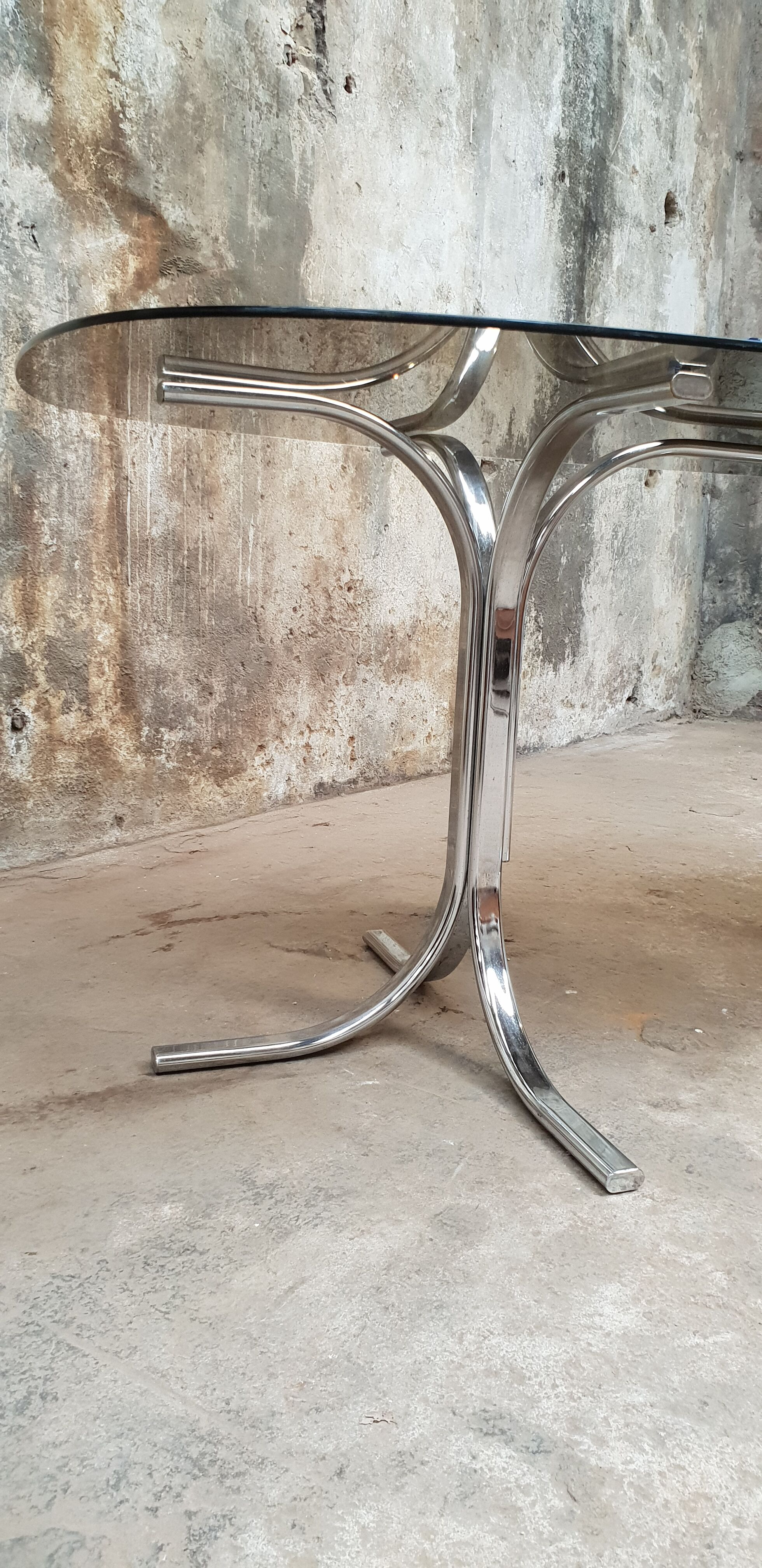 Table ovale en verre vintage