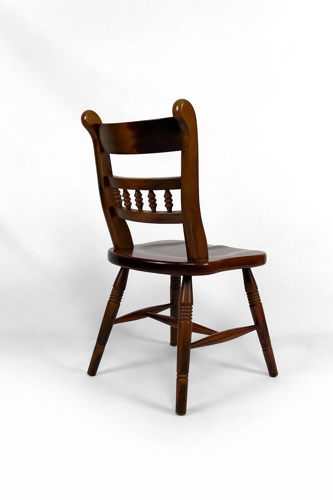 Set of 6 "Windsor" / Western / Cowboy chairs in beech, Circa 1970