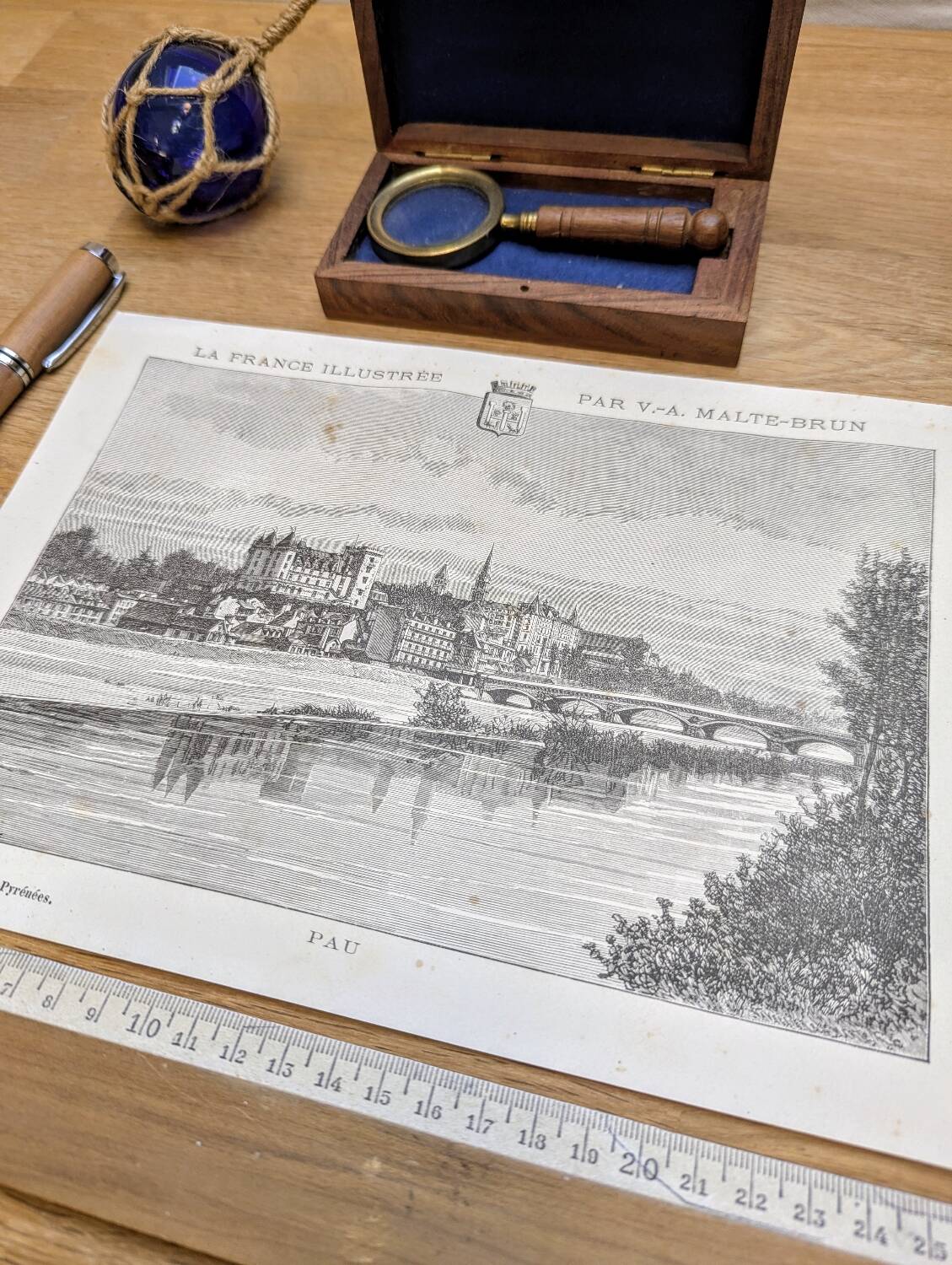 Pau, Pyrénées-Atlantiques, printed illustration from 1883.