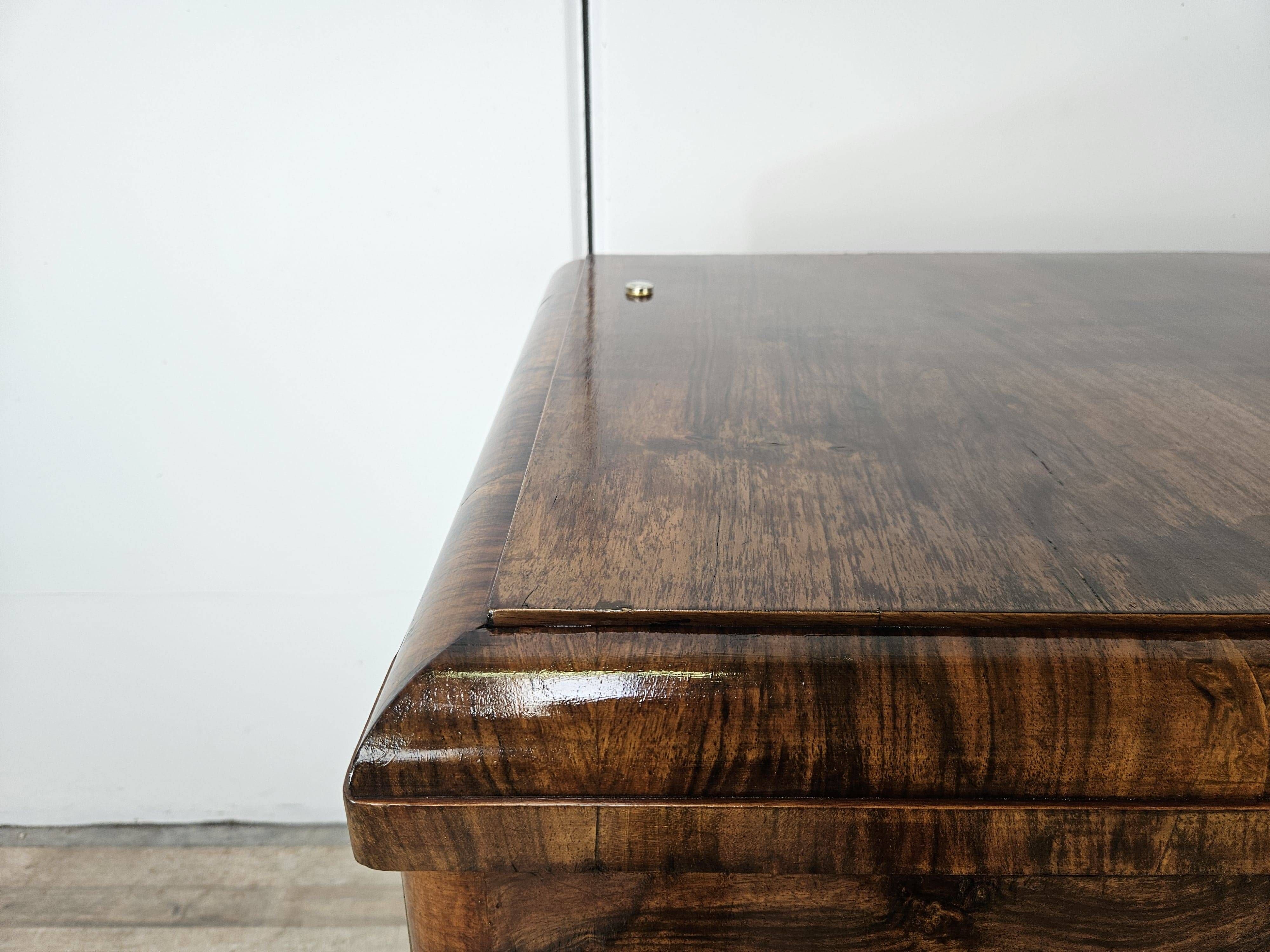 1940s Art Deco walnut sideboard with three doors