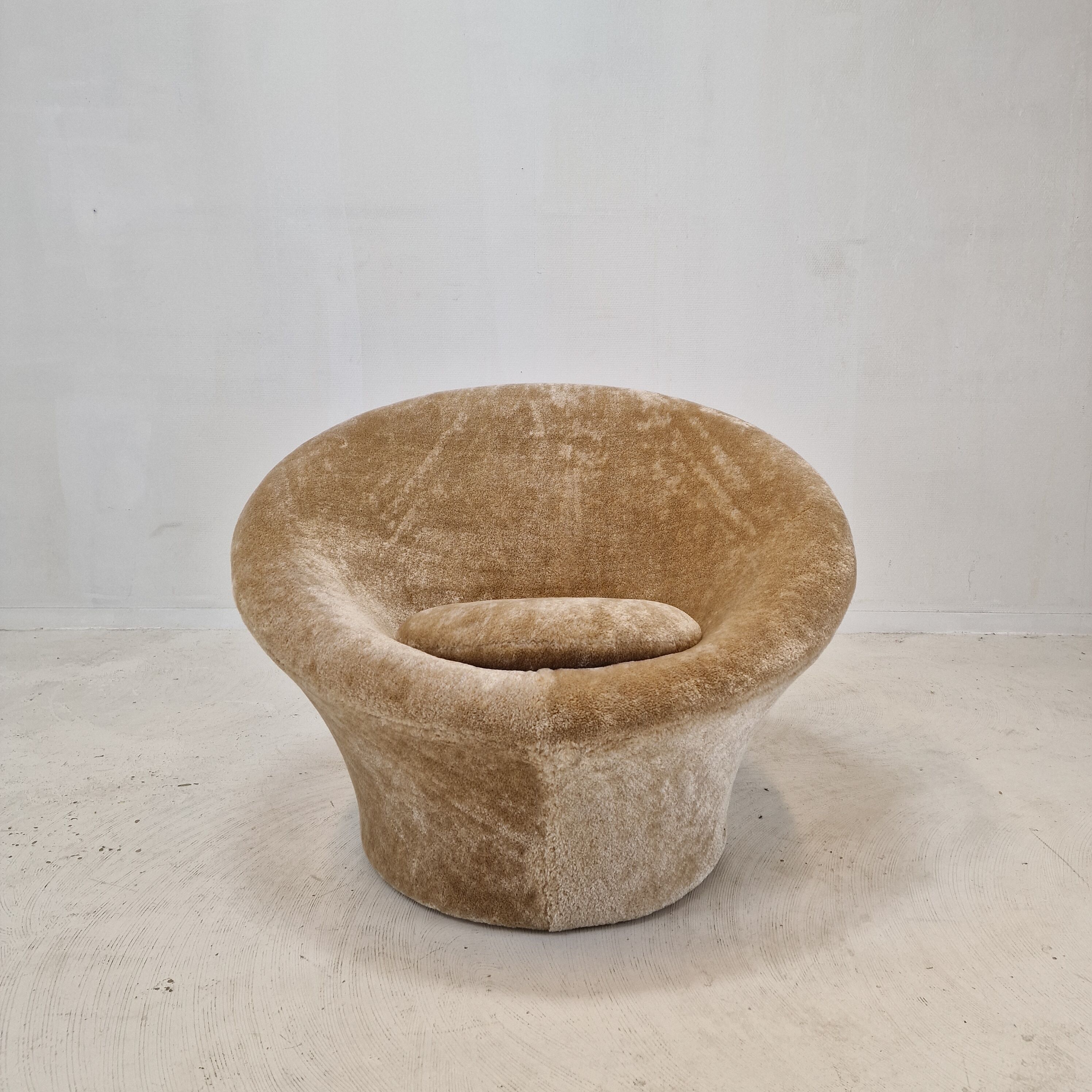 Mushroom Armchair and Ottoman by Pierre Paulin for Artifort, 1960's