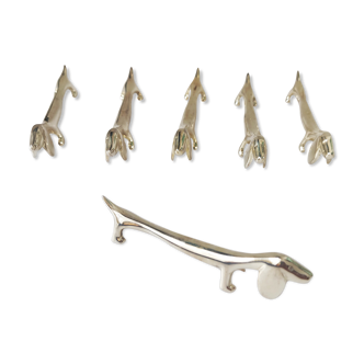 Set of 6 knife holders silver metal dog