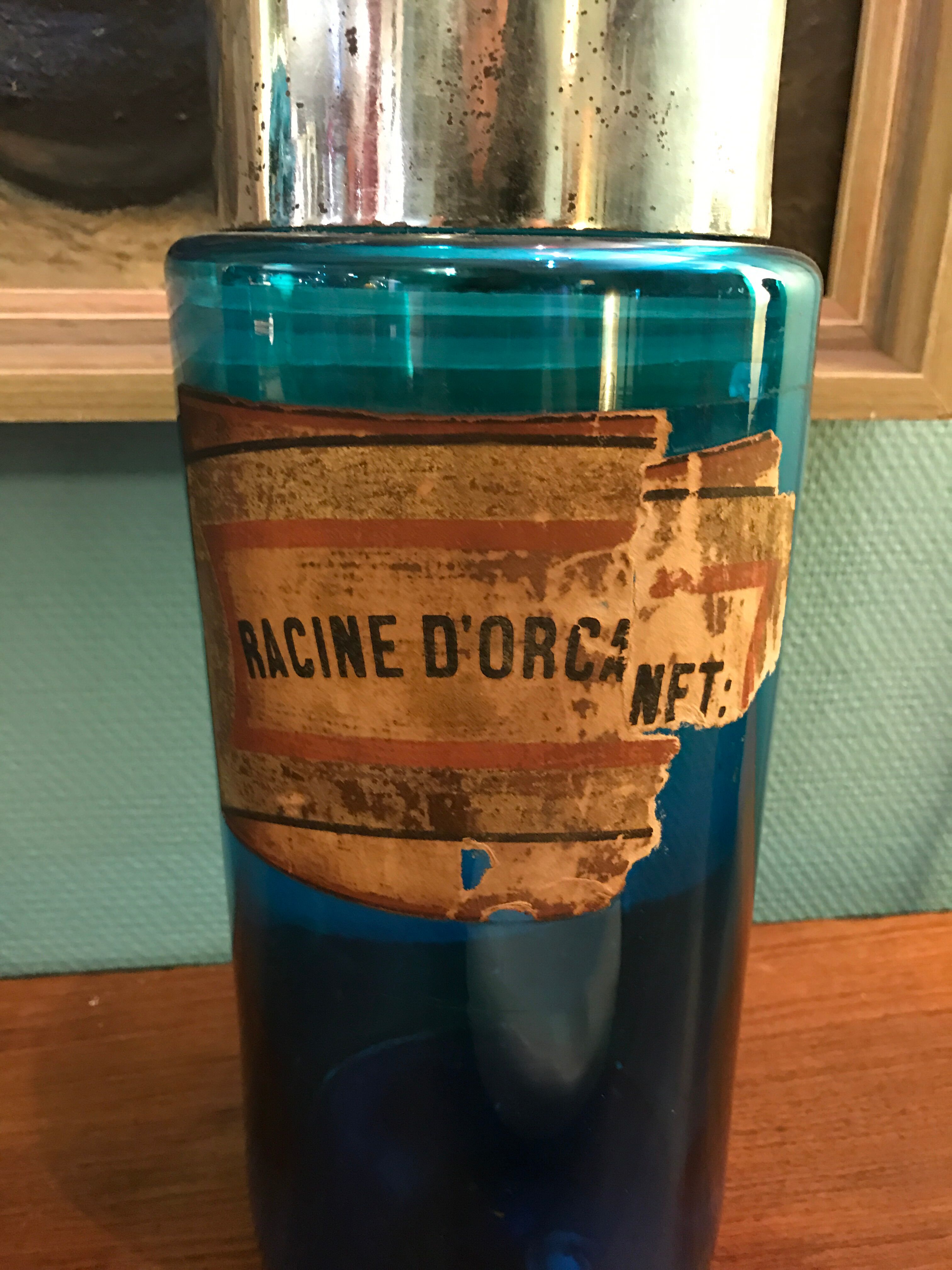 Napoleon III pharmacy pot