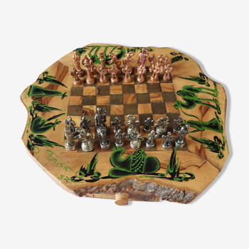 Wooden chess game