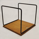 Pierre Guariche's "Volante" coffee table for Steiner