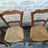 Set of 15 straw chairs