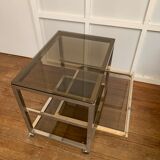 Serving table