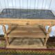 Console Henri II noyer aéro gommé et marbre