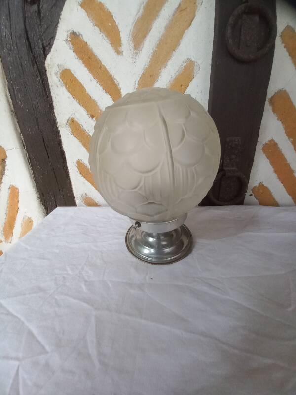 Ceiling light art deco globe chandelier