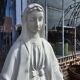 Statue de la Sainte Vierge en pierre