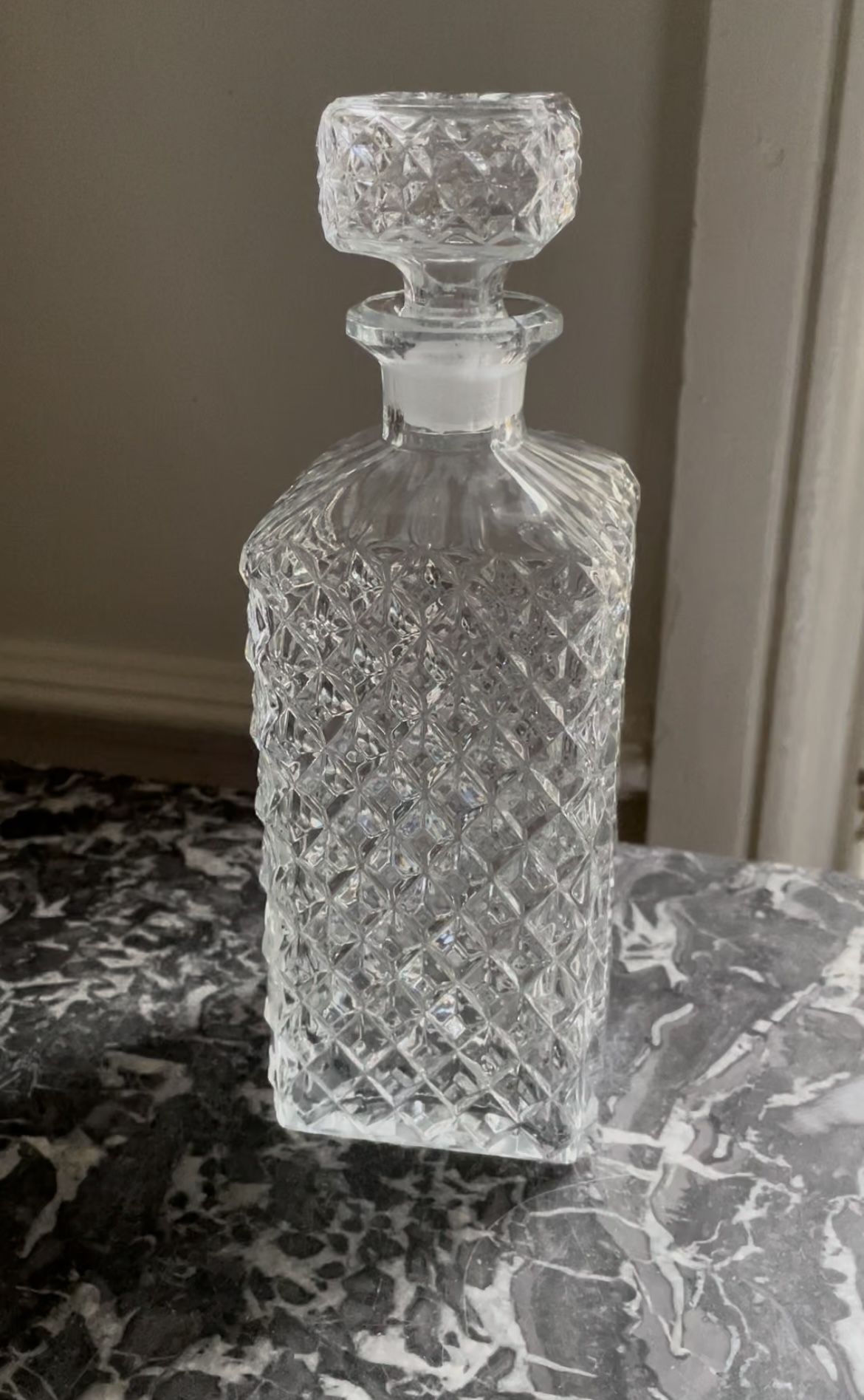 Diamond-tipped glass decanter 1960s/70s