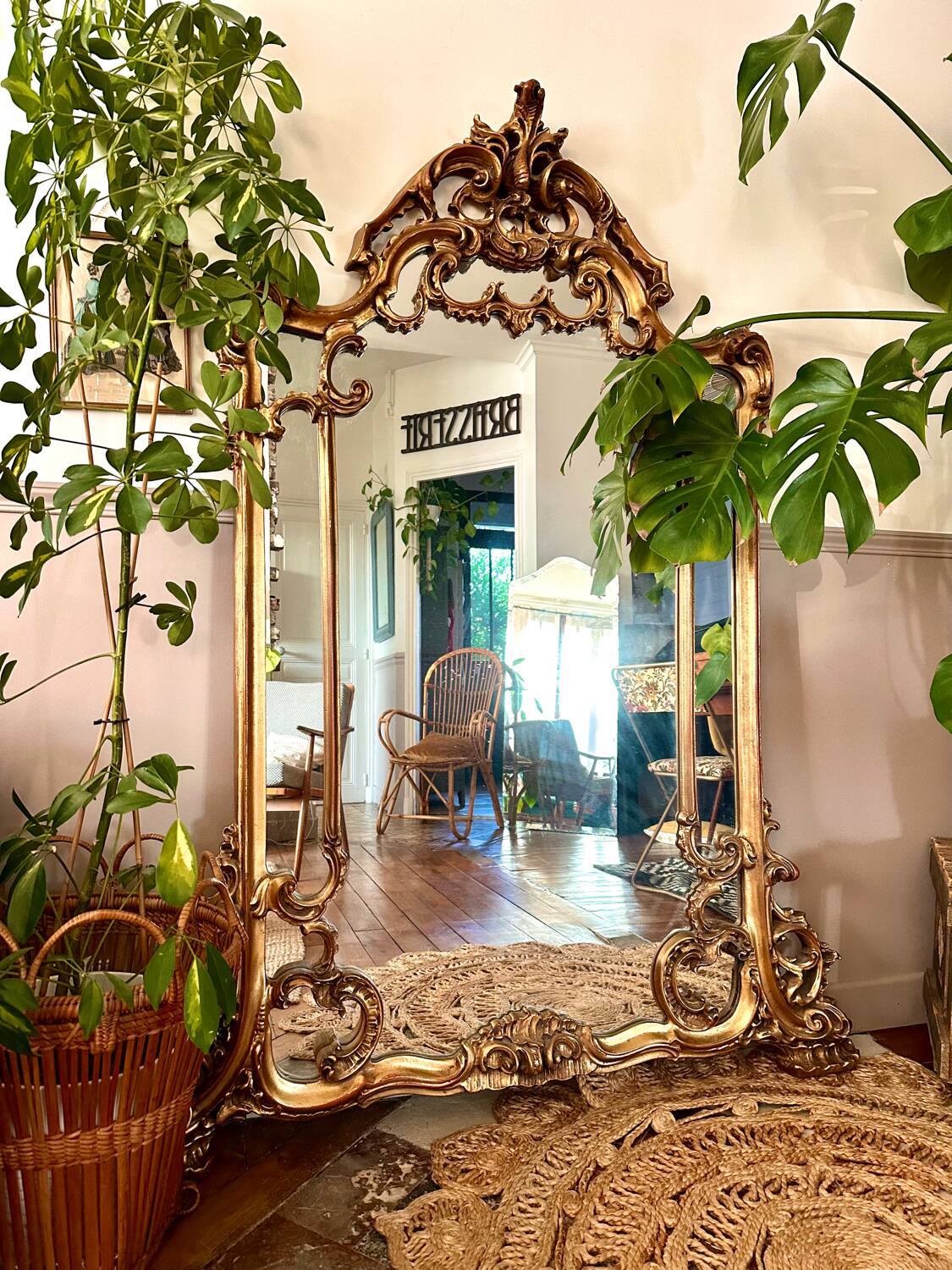 Antique mirror with carved gilded wood glazing beads 164x127